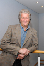 Tim Martin recently commented that 10 pubs could be opened today for the price it cost to open one back then. 