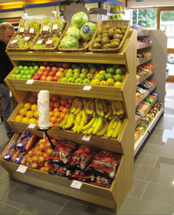 The store comprises a profitable balance of fresh and ambient grocery, with hot and cold food and coffee to go