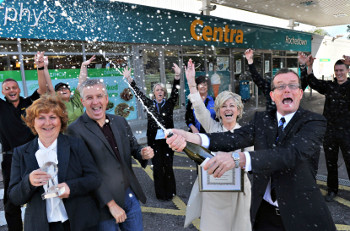 Terry and Sieglinde Murphy and the staff at Rochestown Centra celebrate winning the 2012 Insight NACS International Convenience Retailer of the Year Award