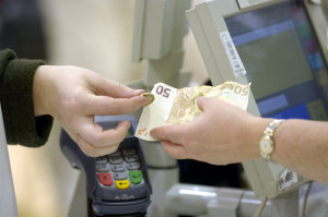 The study released by the ILCU has shown that Irish consumers will spend &euro;590 on average over Christmas this year