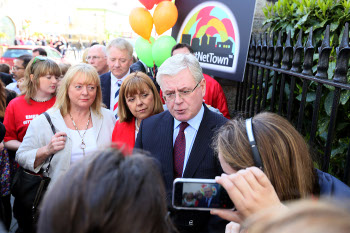 An T&aacute;naiste Eamon Gilmore at the official launch of Dalkey as Ireland's first SmartNetTown