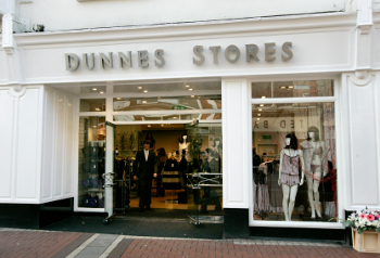 Dunnes Stores has seen an increase in market share from 23.9% to 24.3% in the past month
