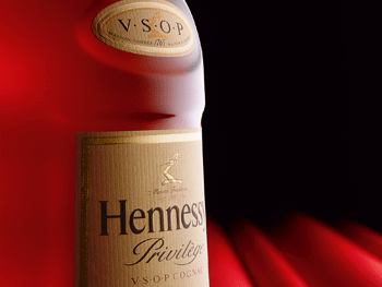 Hennessy Stories invites Irish people over 18 from all regions and backgrounds to submit their stories and memories, revealing what Hennessy means to them.