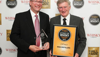 From left: Mater Blender Billy Leighton and Master Distiller Barry Crockett with the award.