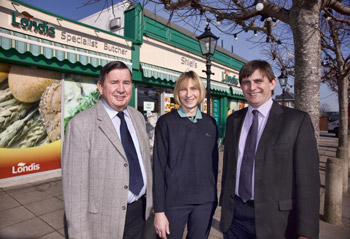 John Shiel’s father Frank first established Shiel’s Londis of  Malahide 37 years ago when there were only 85 houses  in the area, and the shop has grown alongside the town  ever since. (Inset): Londis retailer and board member  John Shiel, pictured with co-owner Rufina Shiel Mullen,  and Frank Shiel, founder of Shiel's Londis Malahide