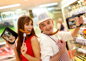 Emil Gajewska, SuperValu Deansgrange, Co. Dublin and Daniella Moyles at the announcement of Superquinn sausages going on sale in Supervalu stores nationwide