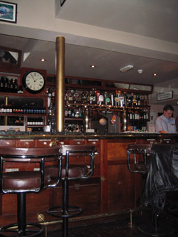 Bar sales volumes decreased by 25 per cent from 2000 to 2009.