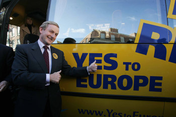 Taoiseach Enda Kenny celebrates a yes vote following Ireland's second Lisbon Treaty referendum