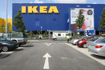 IKEA has withdrawn its meatballs and wiener sausages stored as frozen, from sale