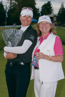 Sophie Gustafson poses with her trophy in front of Killeen Castle with Marie Cooney, Tipperary Water, after winning the AIB Ladies Irish Open for the fourth time