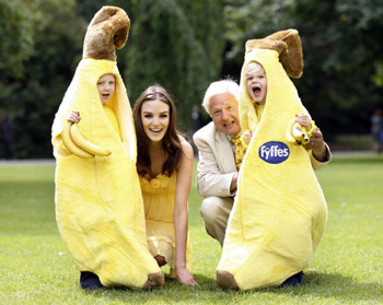 Gone Bananas! Helping the Fyffes Brand Celebrate its 80th Birthday are model, Blathnaid Mc Kenna, Ella Rowe (5), Ryan Frame (4), and Laurence Swan, Fyffes managing director for research and development