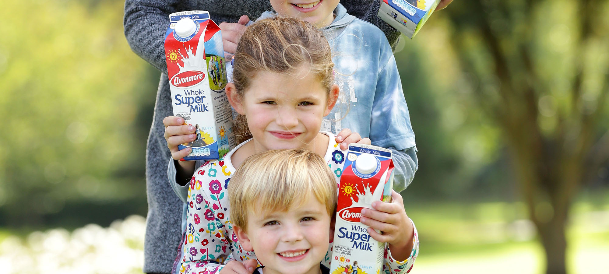 Kyle Moloney (aged 5) and Kate Cepeda (aged 6) at Glanbia Consumer Foods, at the launch of Avonmore’s new milk carton