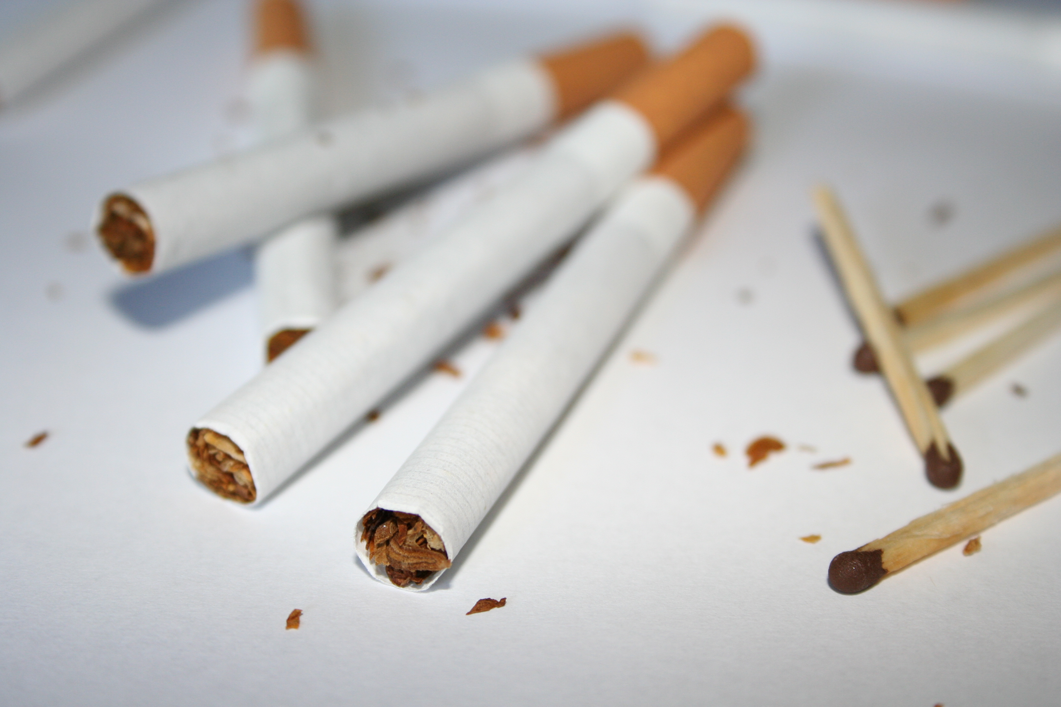 16.5% of all cigarettes consumed in 2015 were illiegal