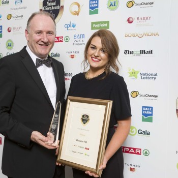 Jim Barry, managing director, Barry Group presents the award for C-Store Wine of the Year 2014 toLaura Hallinan of C&C Gleeson, the distributor of Blossom Hill