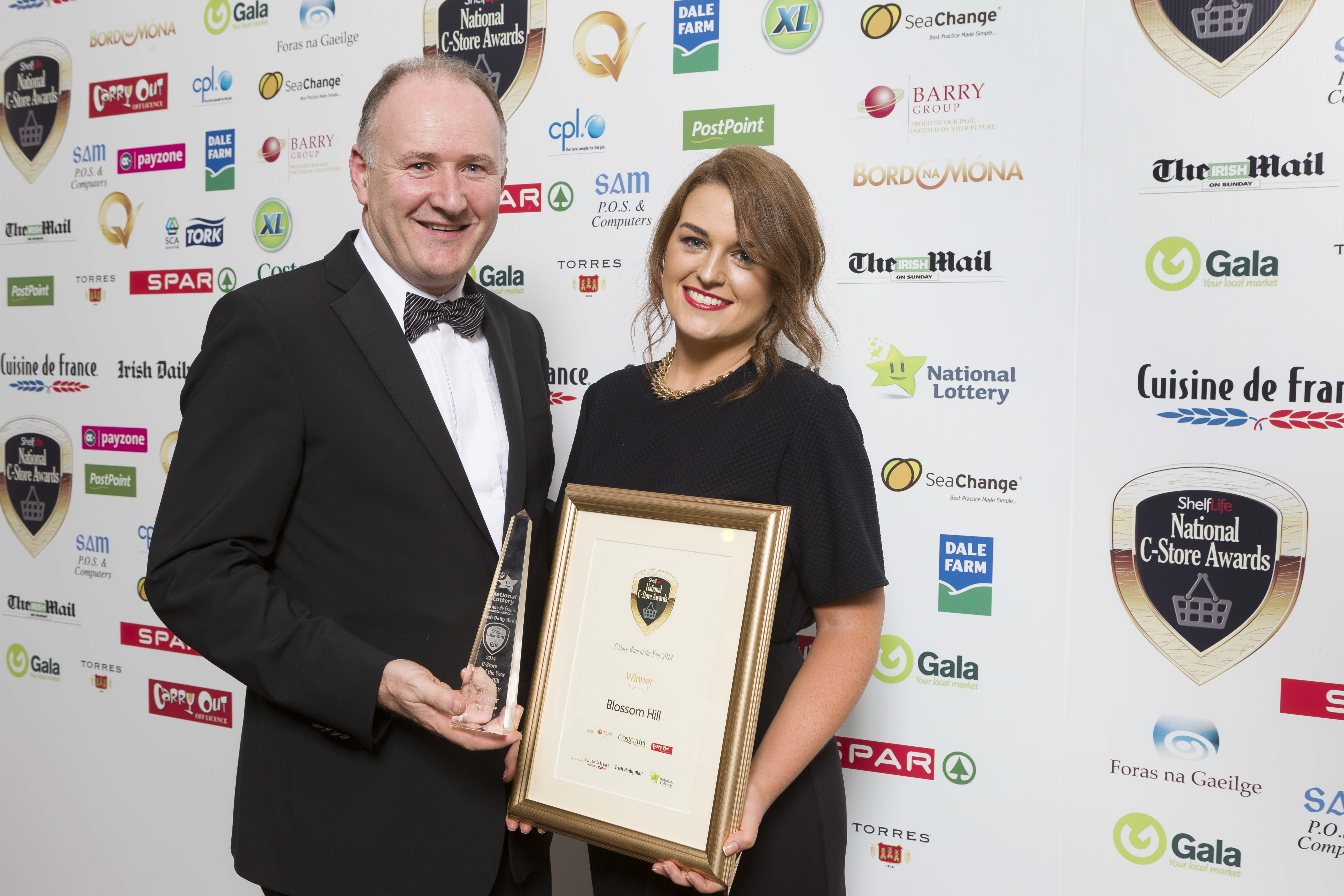 Jim Barry, managing director, Barry Group presents the award for C-Store Wine of the Year 2014 toLaura Hallinan of C&C Gleeson, the distributor of Blossom Hill