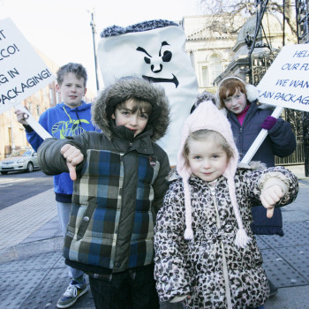 The Irish Cancer Society enlists the help of some children to hammer home its message. Joining the protest outside Leinster House are, from left, Reuben Ring (10), Cathal Gray (6), Charlotte Stafford (3) and Aoife Gray (8)