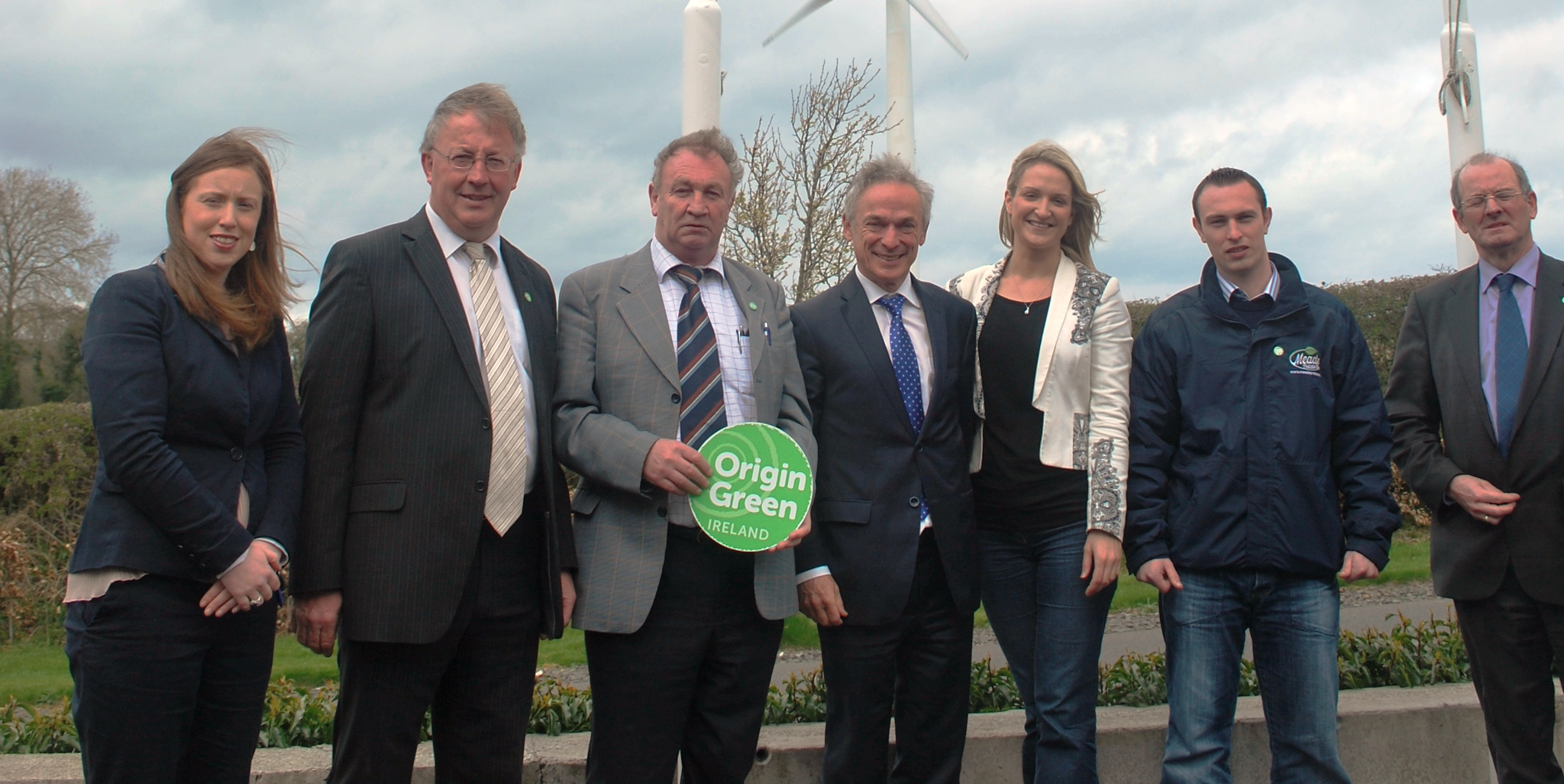 Eleanor Meade; Lorcan Bourke of Bord Bia; Philip Meade Sr.; Minister Richard Bruton, TD, Minister of Jobs, Enterprise and Innovation; Helen McEntee TD; Philip Meade Jr. and Gabriel Rowe, Department of Agriculture gather together following Minister Bruton’s raising of the Origin Green flag on Monday 13th April to mark the Meade Potato Company’s acceptance as full members of Origin Green, a sustainability certification programme