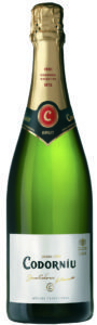 In Codorníu Cava Brut, an array of aromas and flavours from indigenous Spanish varieties emerge