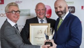 2016 retail manager of the year accepts his award from John McDonald and Barry Whelan of Excel Recruitment