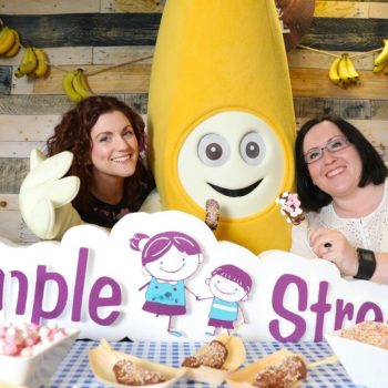 Emma Hunt-Duffy (left) Fyffes with Celine Nic Oireachtaigh (Temple St. Hospital) at the launch of Fyffe's Banana Day