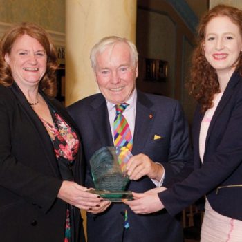 Feargal Quinn accepts the Convenience Champion 2013 award alongside ShelfLife editor Gillian Hamill and EIQA director Irene Collins